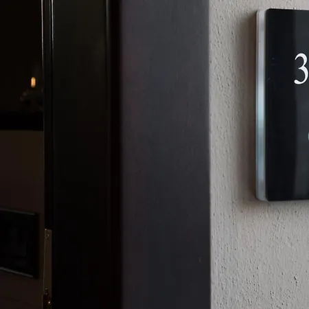 Szálloda Western Farnese Parma