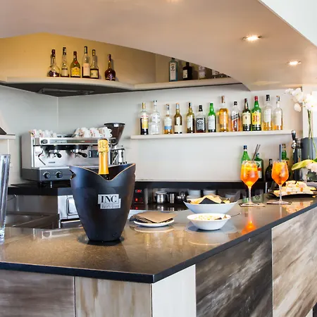 Western Farnese Hotel 4*