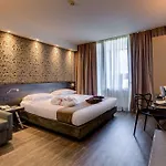 Western Farnese Hotel 4*