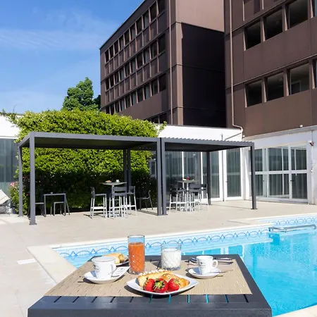 Western Farnese Otel 4*