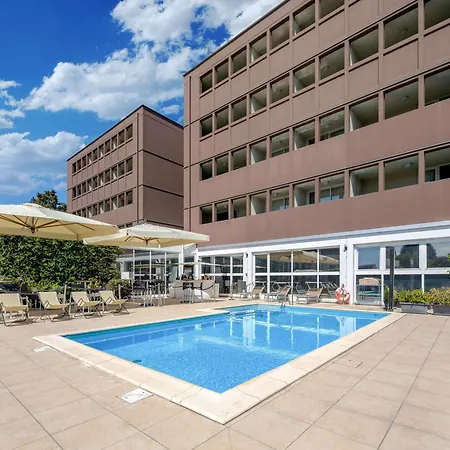 Best Western Plus Farnese 4*