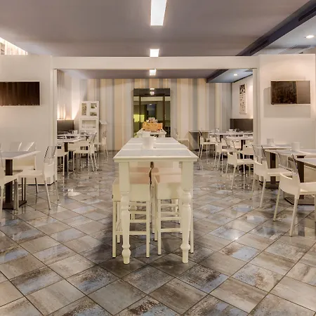 法尔内塞加贝斯特韦斯特优质酒店 帕爾馬