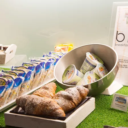 Western Farnese Hotel 4*