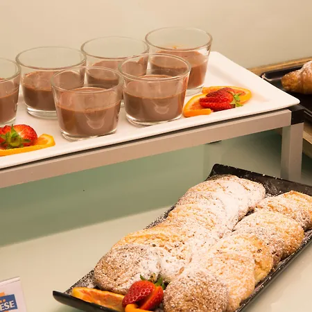 法尔内塞加贝斯特韦斯特优质酒店 帕爾馬