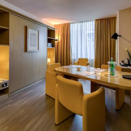 法尔内塞加贝斯特韦斯特优质酒店 帕爾馬