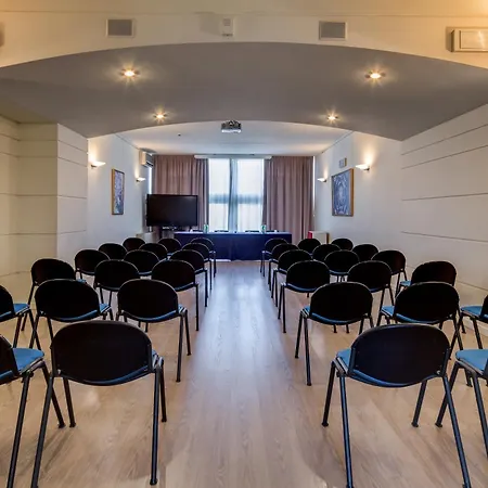 法尔内塞加贝斯特韦斯特优质酒店 帕爾馬